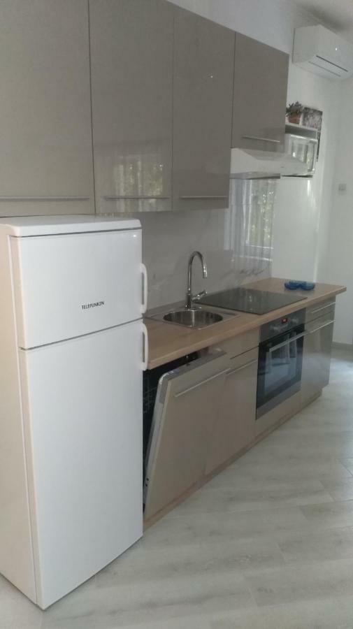 Danijel Apartment Novi Vinodolski Ngoại thất bức ảnh